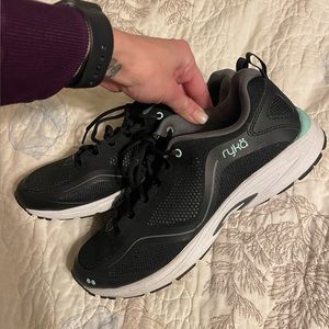 Ryka Sneakers Women’s 9.5